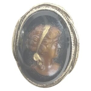 Vintage Florenza Cameo Brooch Pin‎